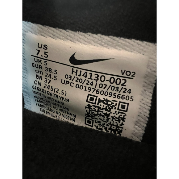 Nike Air Max Sunder Black Gold HJ4130-002 Women’s Size 7.5 - Picture 3 of 12